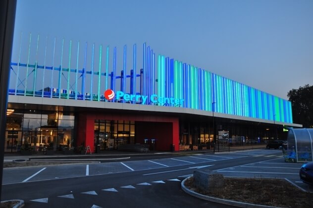 Conversion of the Coop Megastore Perry Center Oftringen