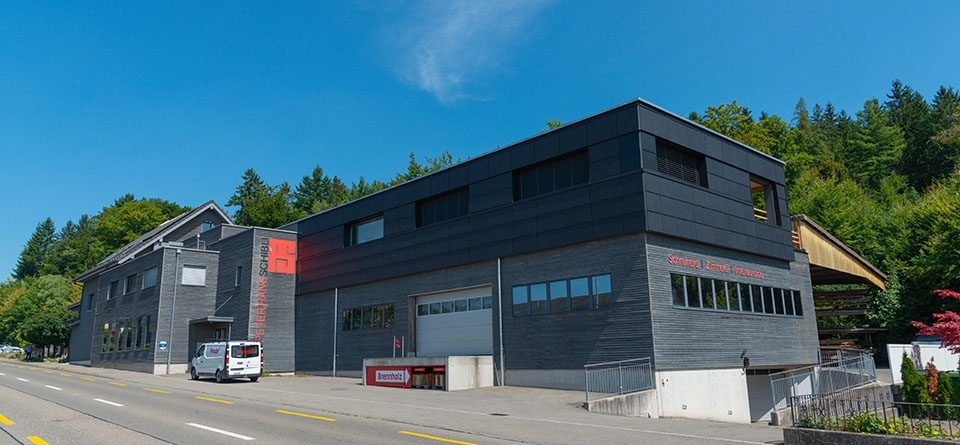 Aufstockung Wohnung und Büros Schreinerei Peterhans Schibli AG